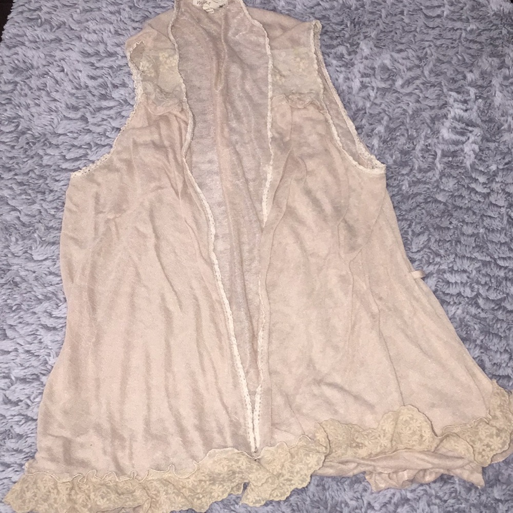 5/$25 SALE 🌟 Mine Brand Sheer Vest
